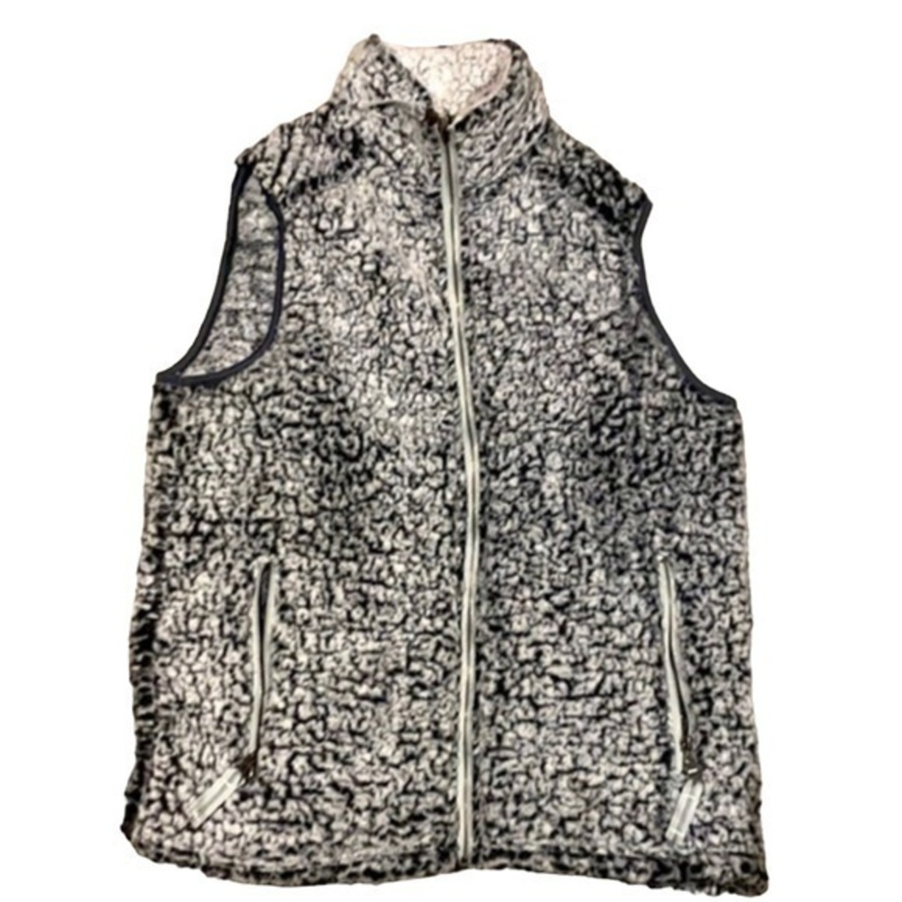 J.America sherpa vest size Small EUC